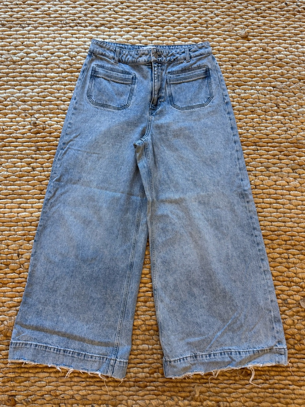PAIGE Harper Ankle Vintage Set Patch Pockets in Zayden Distressed Denim size 31
